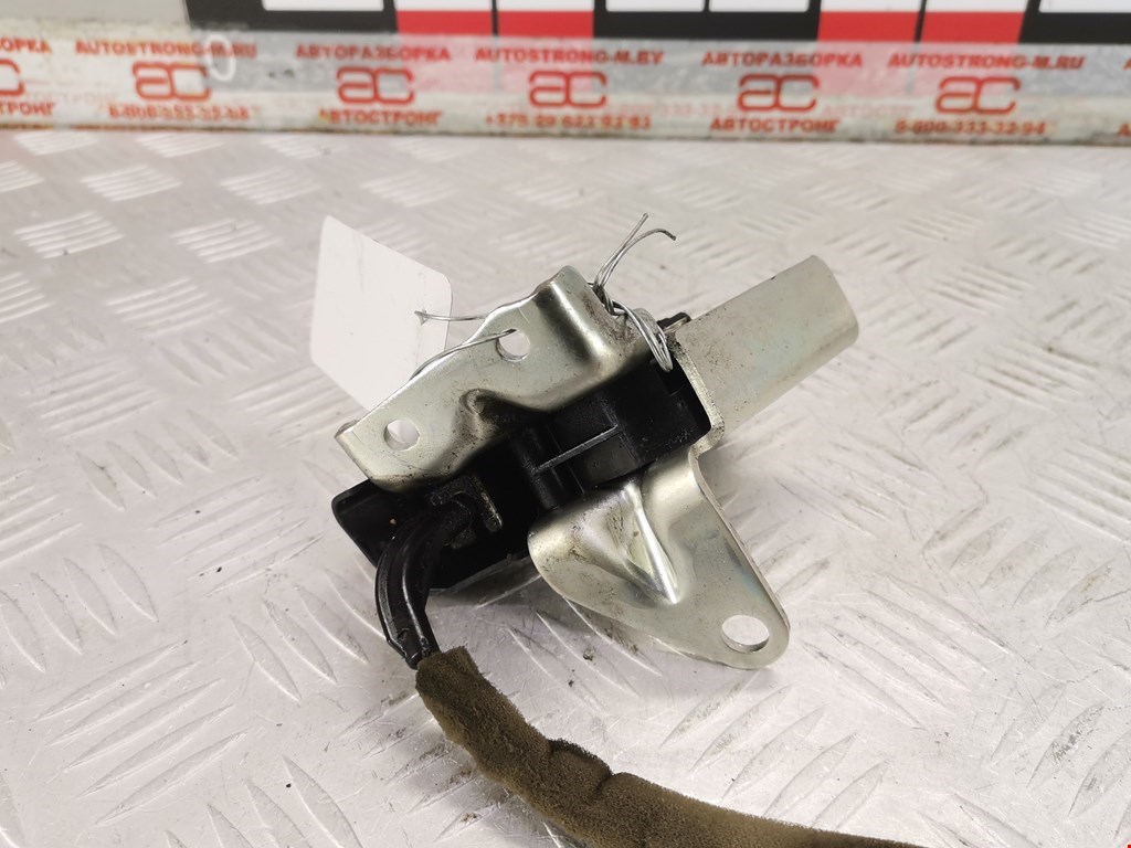 Замок двери сдвижной NISSAN NV200 2009-н.в.