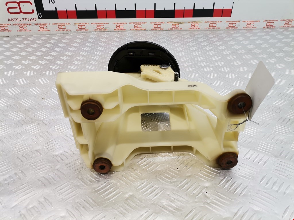 Кулиса (селектор) АКПП/МКПП в салоне KIA Sportage III 2010-2015