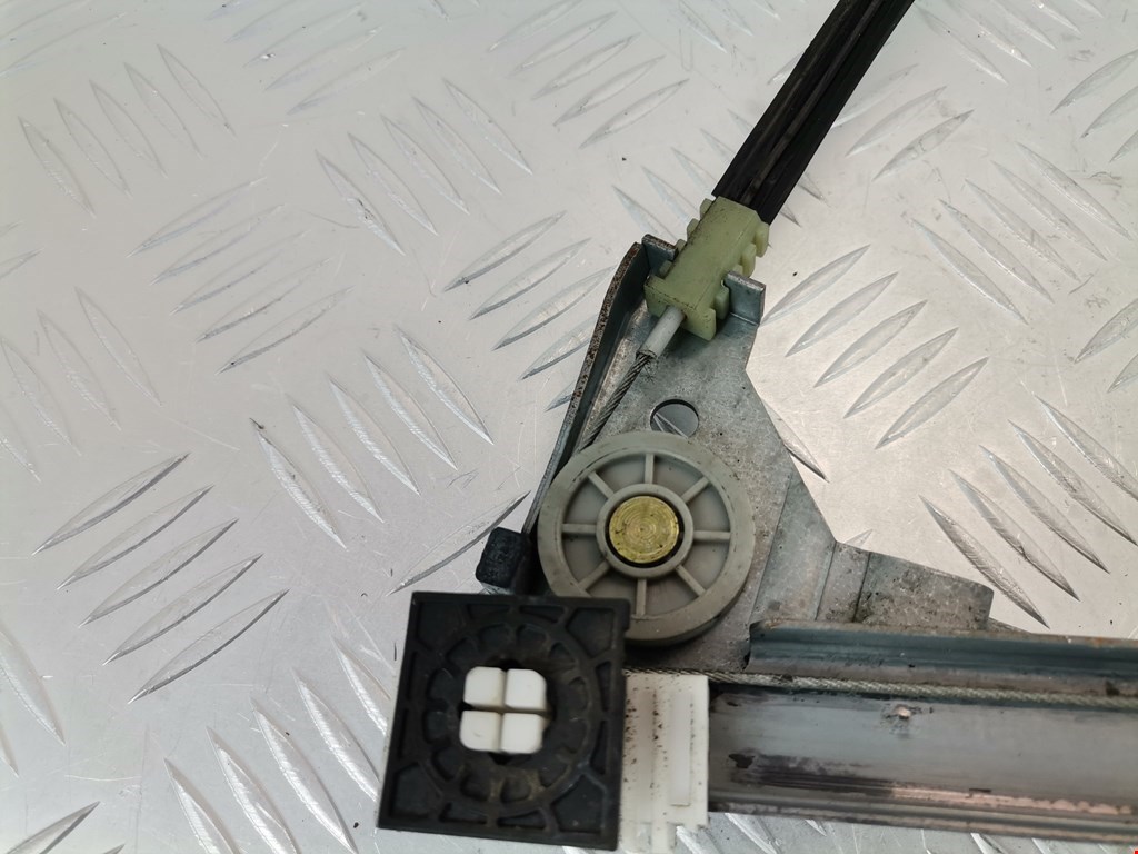 Стеклоподъемник передний правый CITROEN Xantia 1993-2002