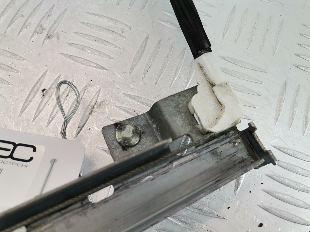 Стеклоподъемник передний правый CITROEN Xantia 1993-2002