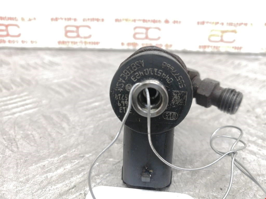 Форсунка дизельная электрическая OPEL Zafira C 2012-2019