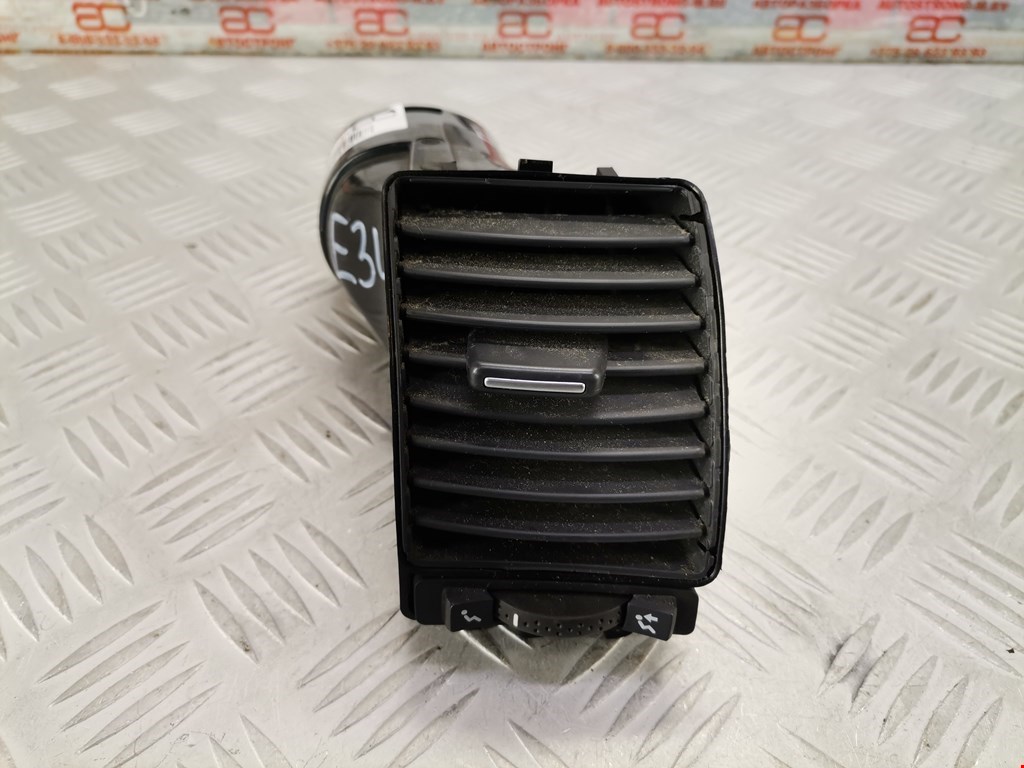 Дефлектор воздушный RENAULT Laguna 2001-2007