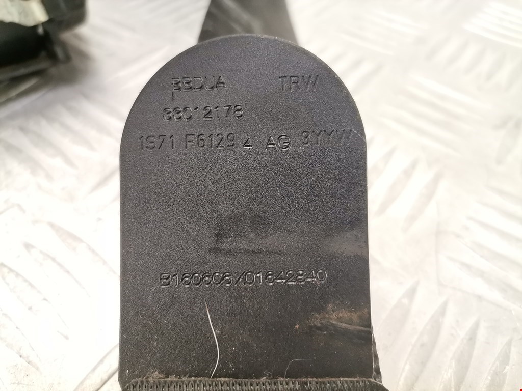 Ремень безопасности передний правый FORD Mondeo III 2000-2007