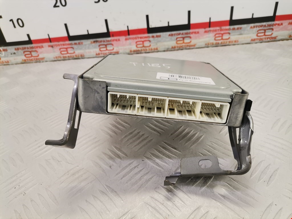 Блок управления двигателя (ЭБУ) TOYOTA Yaris Verso 1999-2006