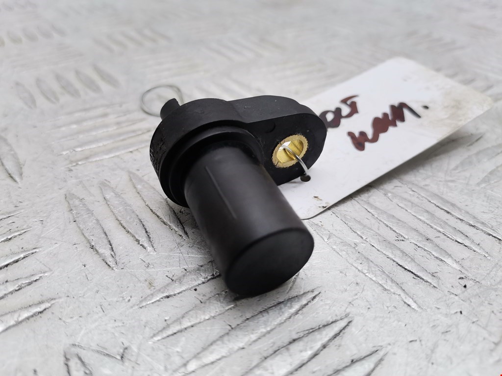 Датчик положения коленвала BMW 1er E81\E87 2004-2011