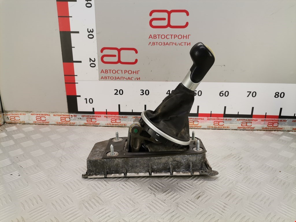 Кулиса (селектор) АКПП/МКПП в салоне VOLKSWAGEN Golf V 2003-2009