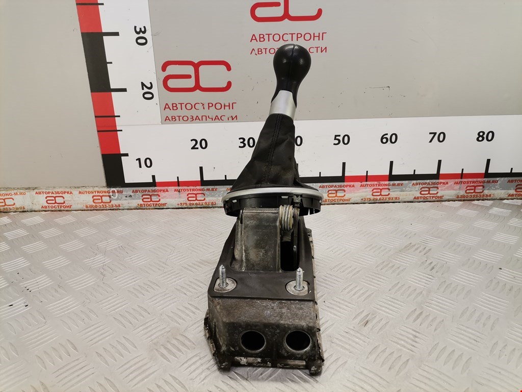 Кулиса (селектор) АКПП/МКПП в салоне VOLKSWAGEN Golf V 2003-2009