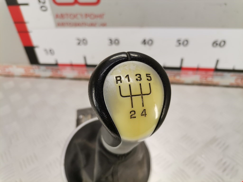 Кулиса (селектор) АКПП/МКПП в салоне VOLKSWAGEN Golf V 2003-2009