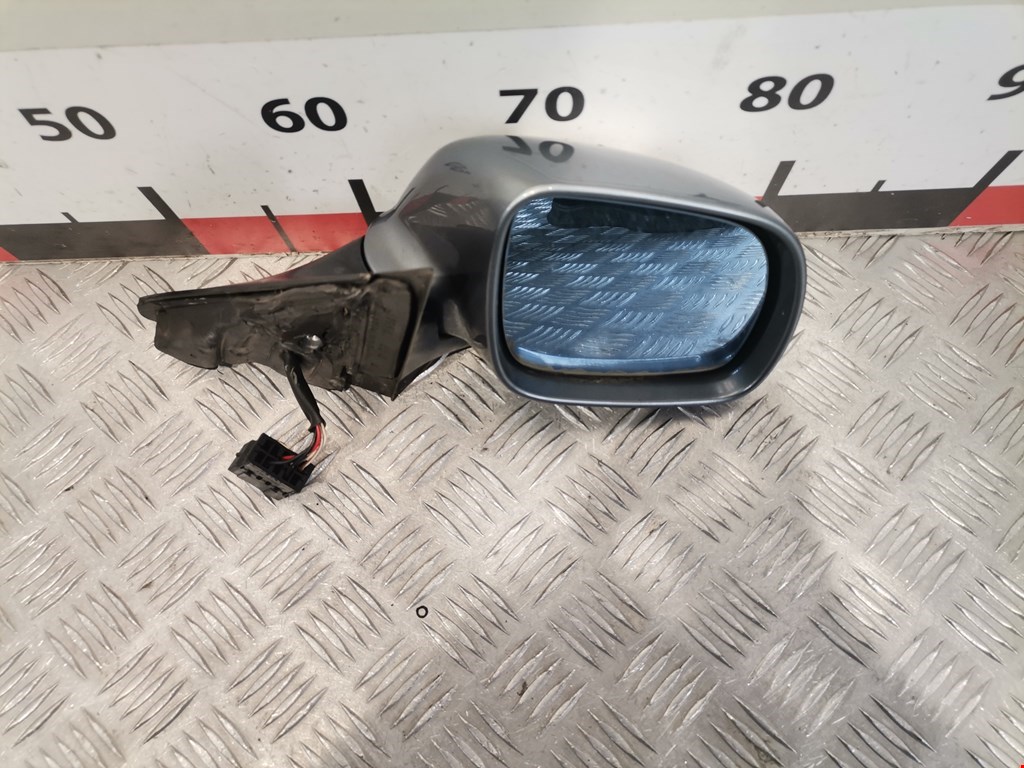 Зеркало правое AUDI A4 B5 1995-2001