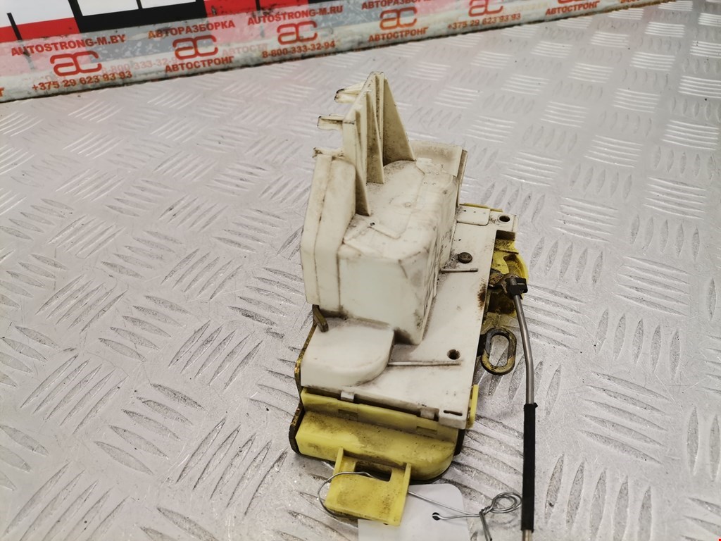 Замок двери передней правой FORD Mondeo II 1996-2000