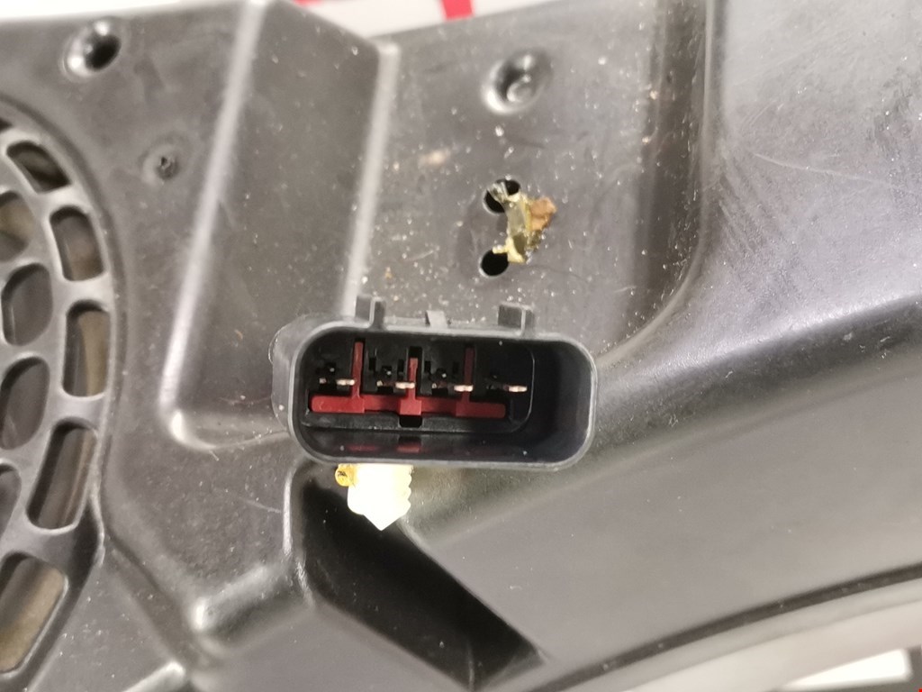 Сабвуфер LAND ROVER Freelander II 2006-2014