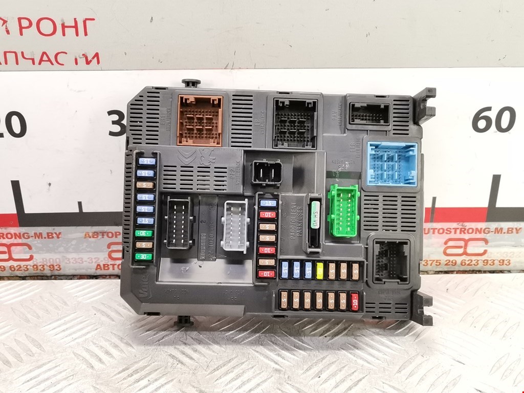 Блок комфорта PEUGEOT 208 2012-2019