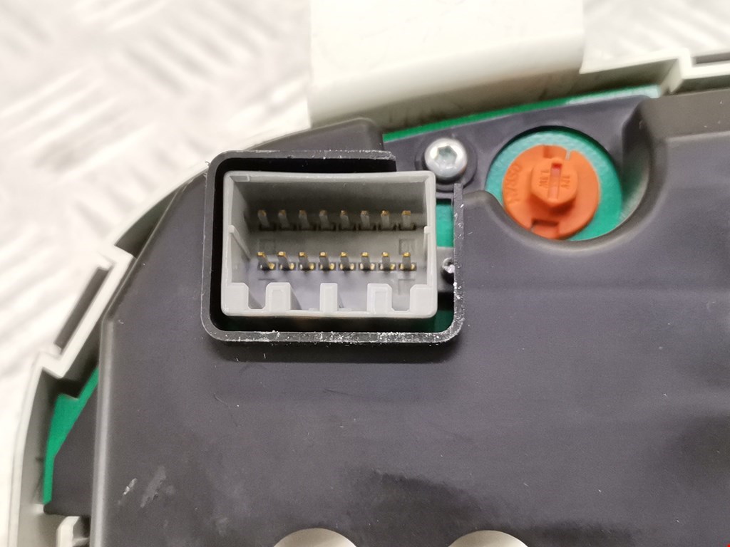 Панель приборов (щиток) KIA Cee'd I 2006-2012