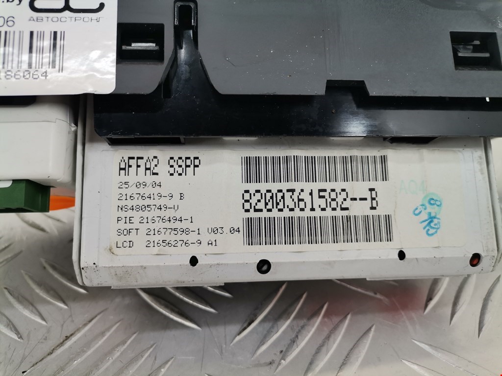 Дисплей информационный (компьютера) RENAULT Laguna 2001-2007