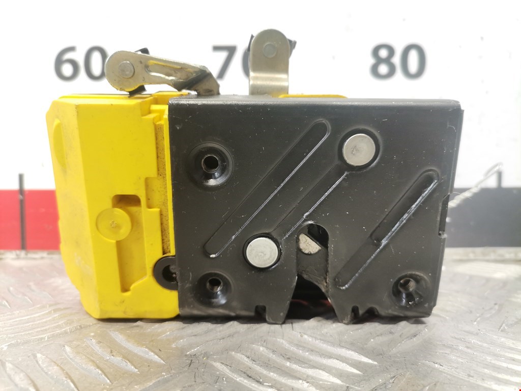 Замок двери передней правой VOLVO XC90 2002-2014