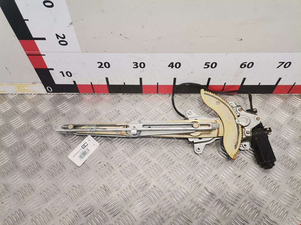 Стеклоподъемник передний левый TOYOTA Land Cruiser 70 1984-н.в.