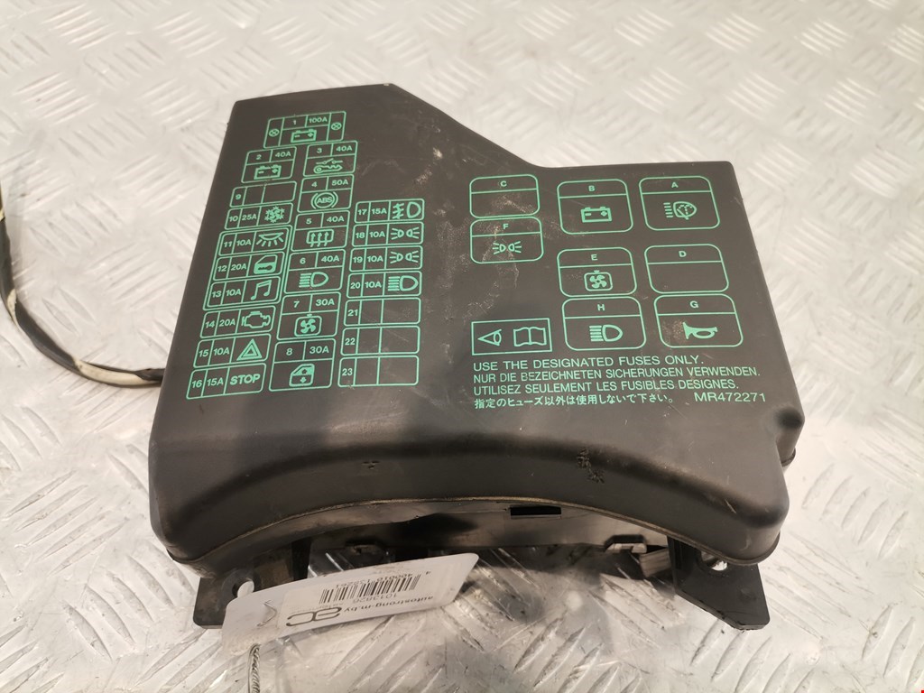 Блок реле MITSUBISHI Carisma 1995-1999