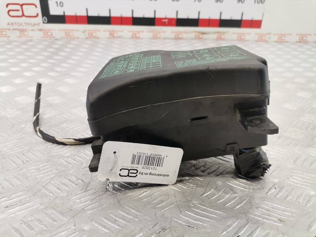 Блок реле MITSUBISHI Carisma 1995-1999