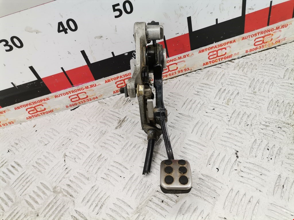 Рычаг стояночного тормоза (ручник) MERCEDES-BENZ C-Class C-klasse W202 1993-2000