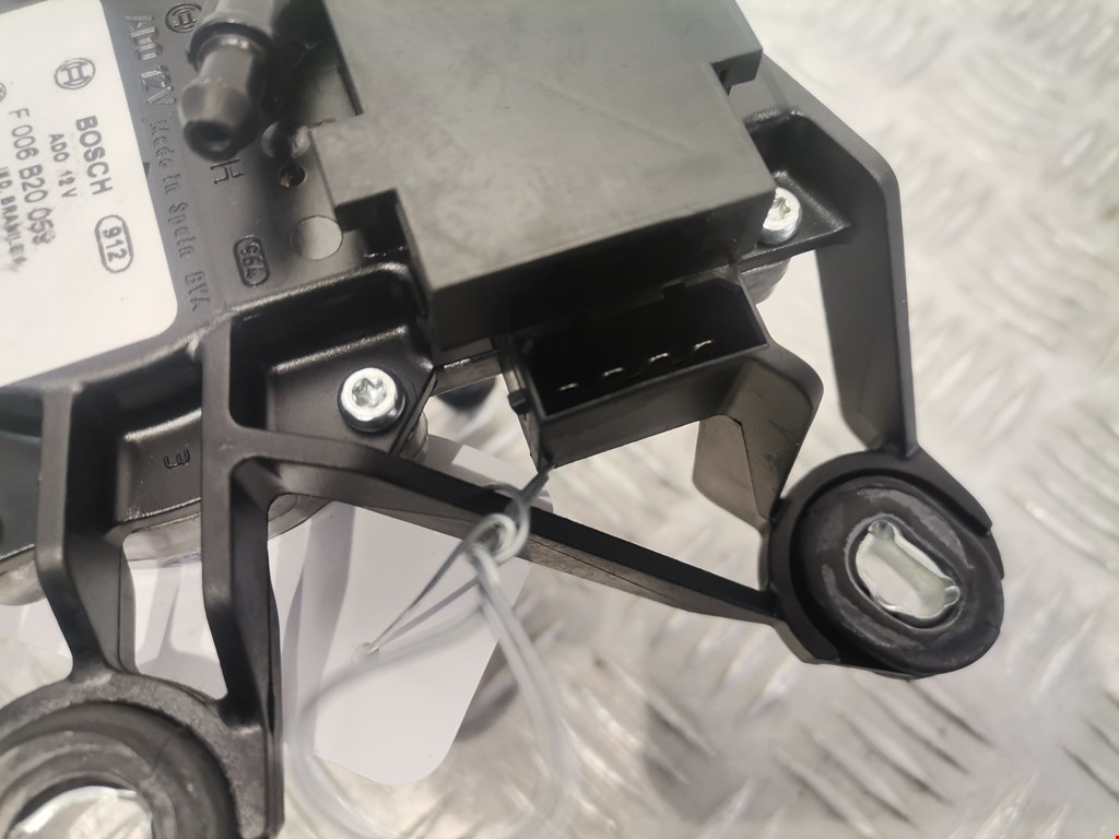 Моторчик стеклоочистителя задний VOLKSWAGEN Fox 2005-2011