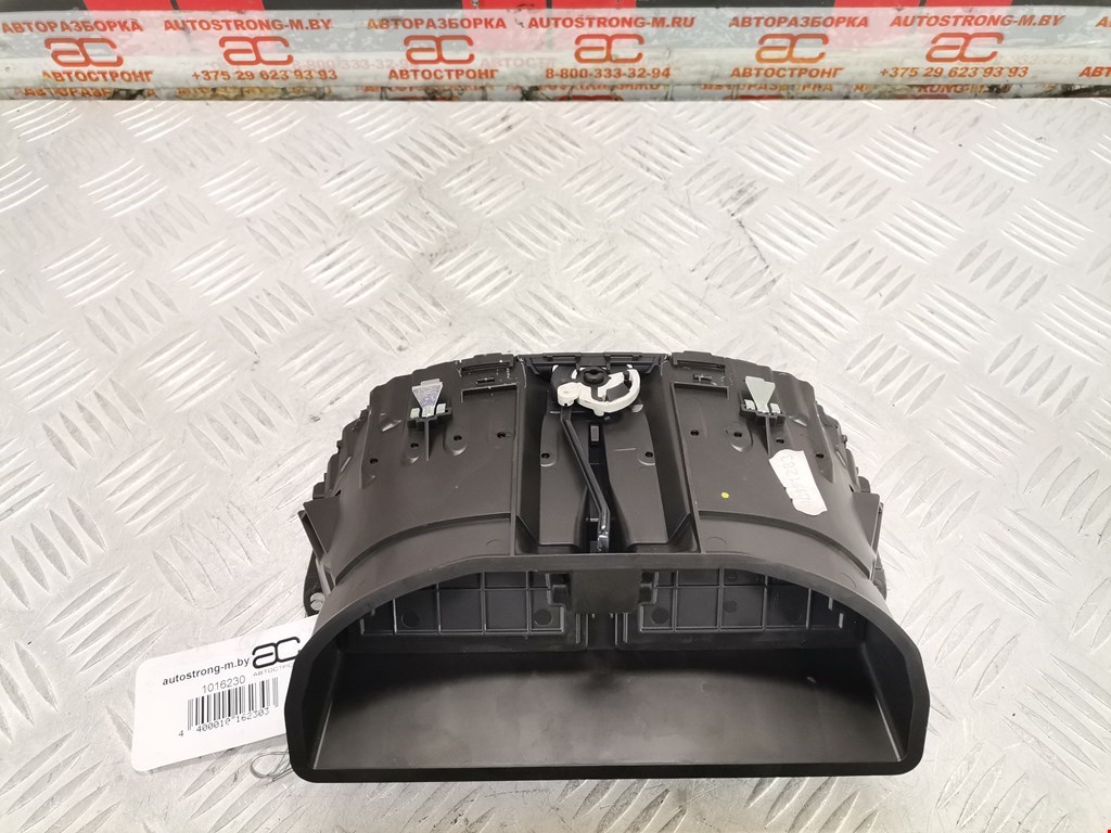 Дефлектор воздушный PEUGEOT 208 2012-2019