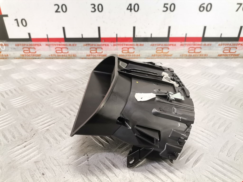 Дефлектор воздушный PEUGEOT 208 2012-2019