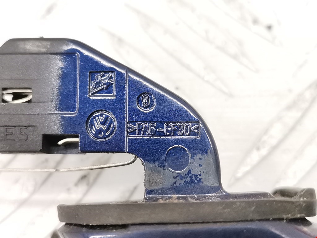 Ручка двери передней наружная правая SEAT Ibiza 1993-2002