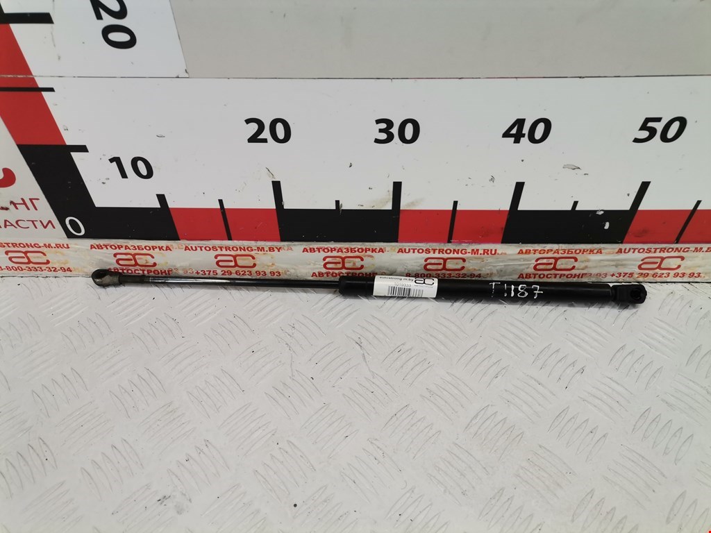 Амортизатор крышки (двери) багажника SEAT Arosa 1997-2004