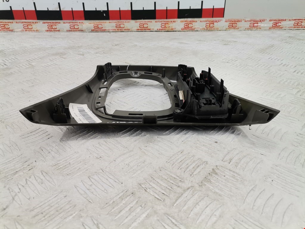 Кнопка аварийной сигнализации (аварийки) RENAULT Scenic II 2003-2010