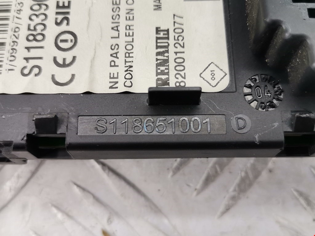 Замок зажигания RENAULT Scenic II 2003-2010