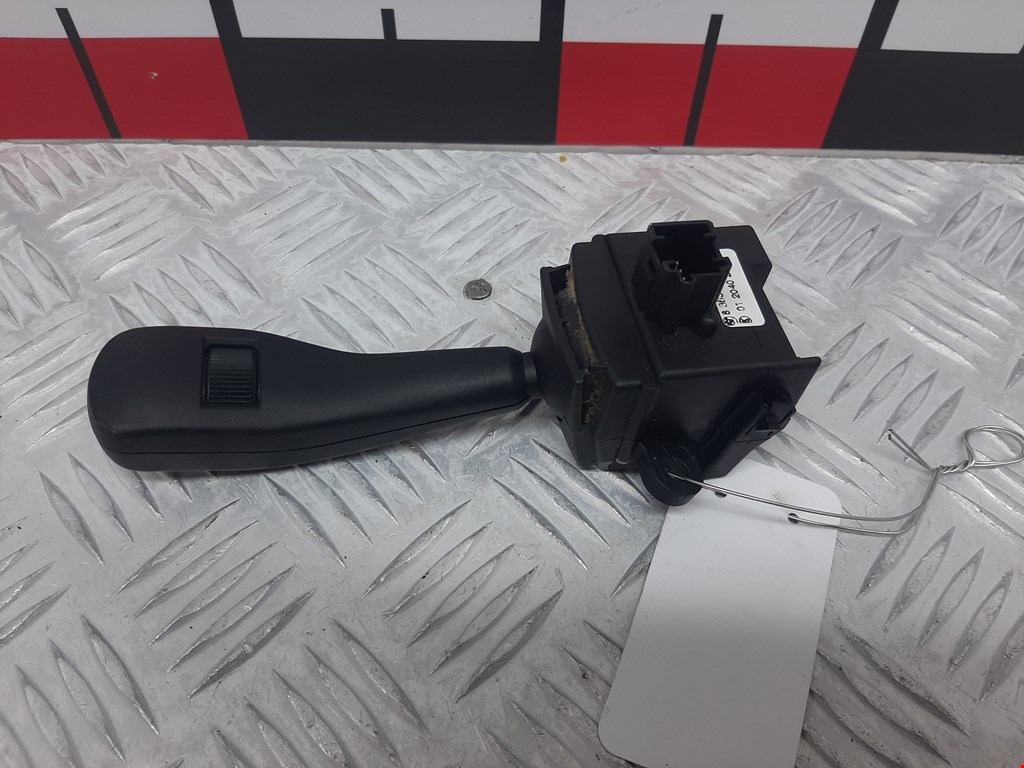 Переключатель стеклоочистителя BMW X3 E83 2003-2010