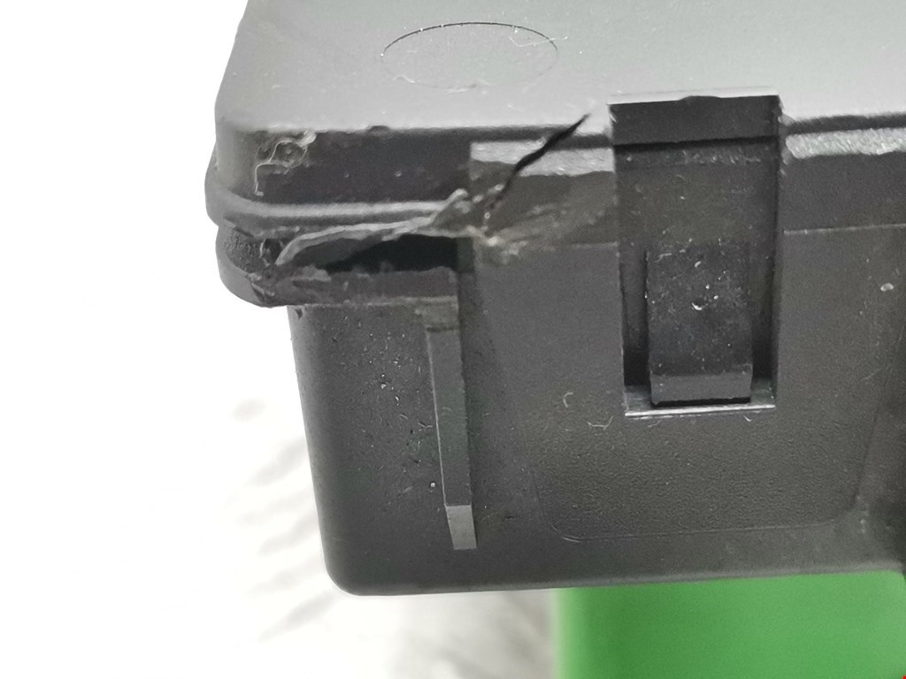 Датчик уровня в бачок омывателя OPEL Astra H/Family 2004-2015