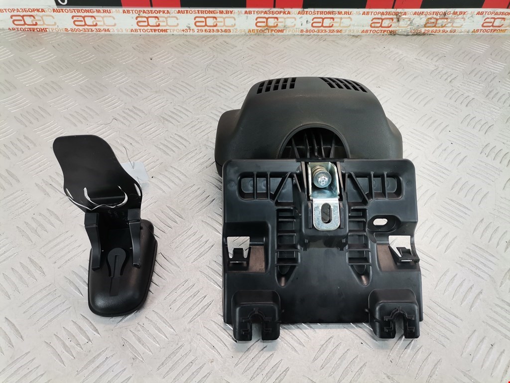 Дисплей информационный (компьютера) RENAULT Master 2010-н.в.