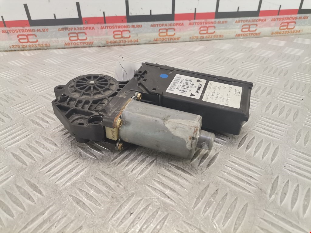 Моторчик (двигатель) стеклоподъемника AUDI A4 B6 2001-2005