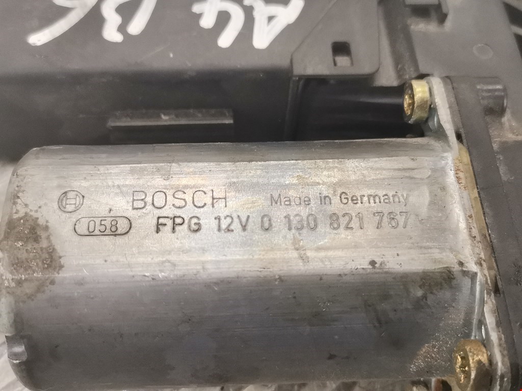 Моторчик (двигатель) стеклоподъемника AUDI A4 B6 2001-2005