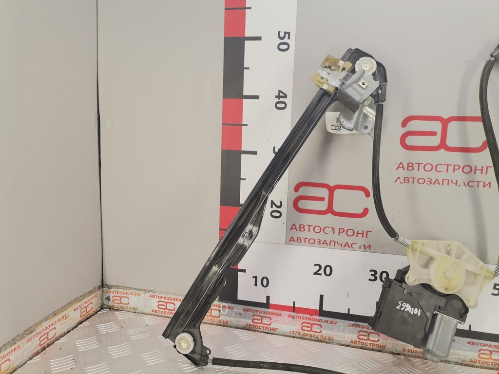 Стеклоподъемник передний правый VOLKSWAGEN Golf V 2003-2009