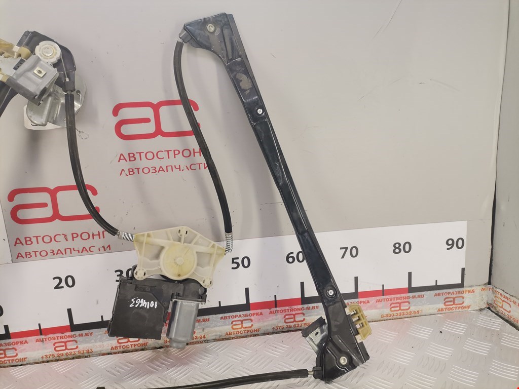 Стеклоподъемник передний правый VOLKSWAGEN Golf V 2003-2009