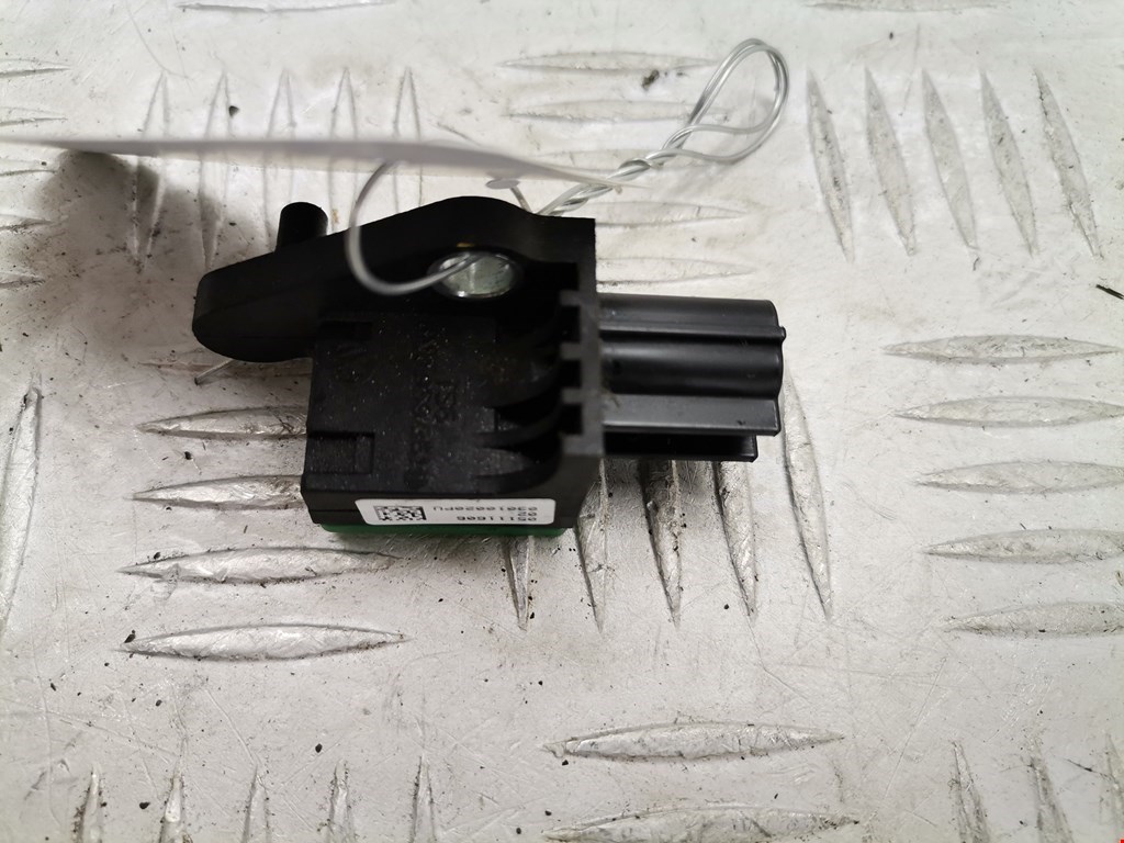 Датчик AIR BAG (подушек безопасности) SKODA Superb 2008-2015