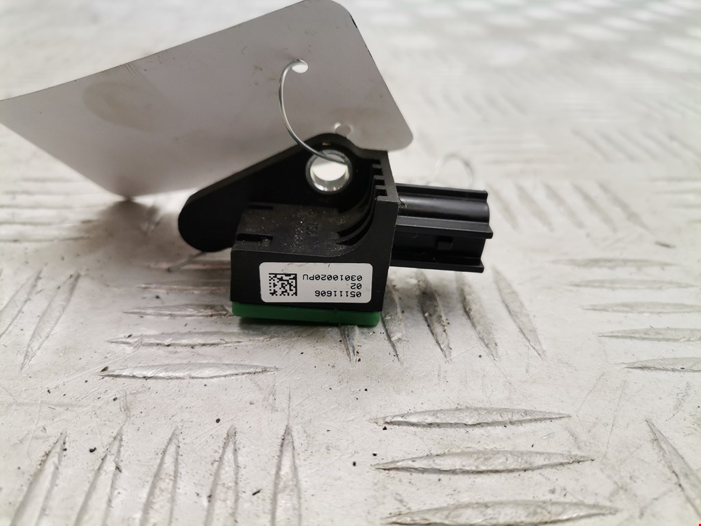 Датчик AIR BAG (подушек безопасности) SKODA Superb 2008-2015