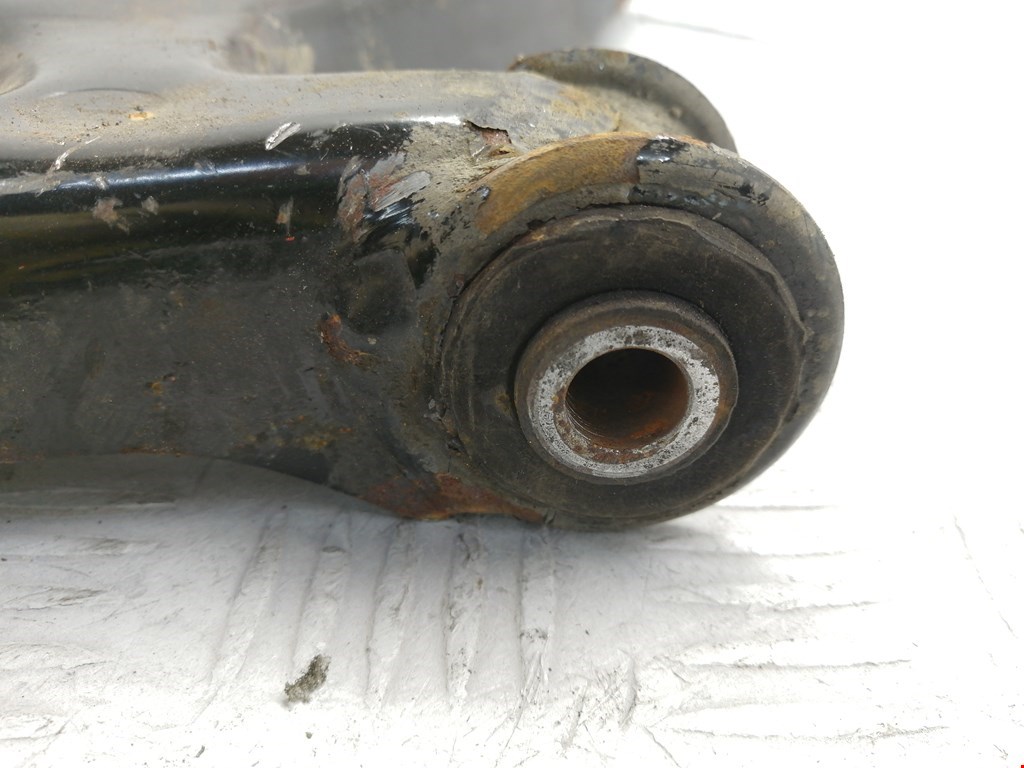 Рычаг передний правый SEAT Toledo 2012-2019