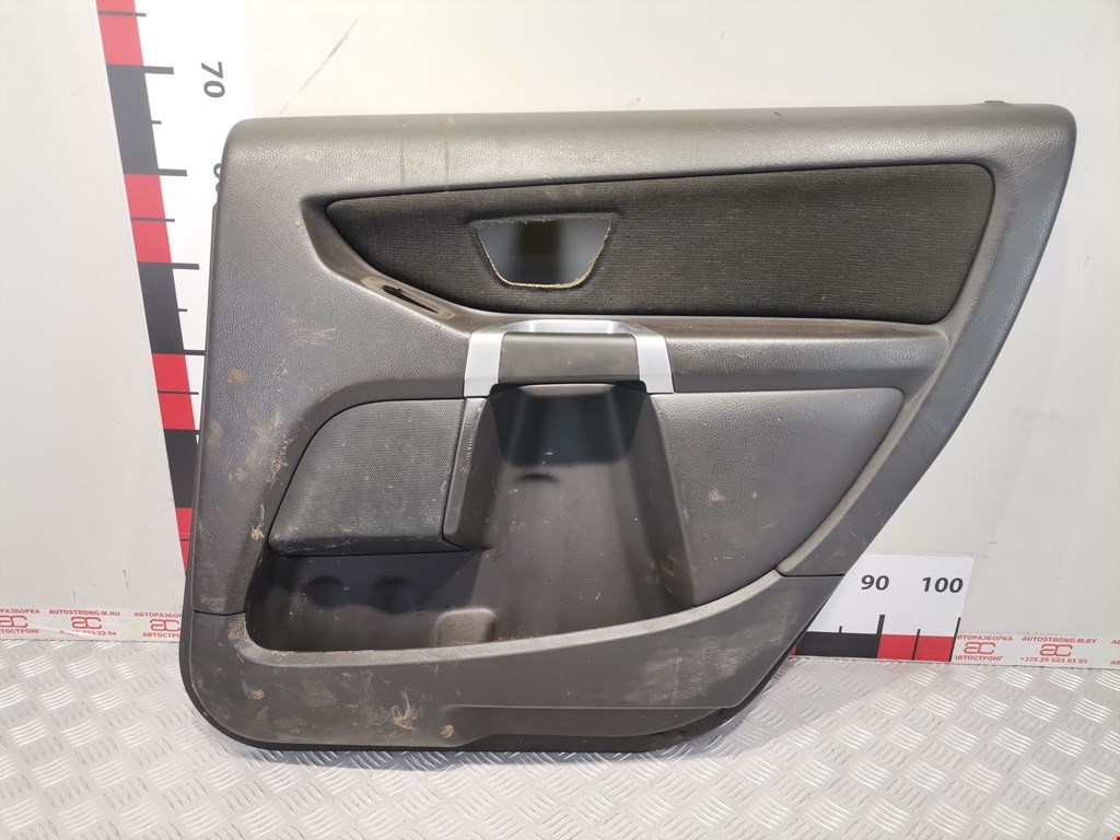 Обшивка двери задняя правая VOLVO XC90 2002-2014