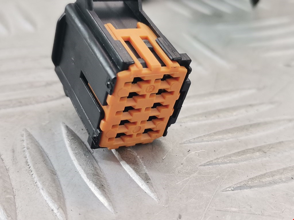 Зеркало левое CITROEN C5 II 2007-2017