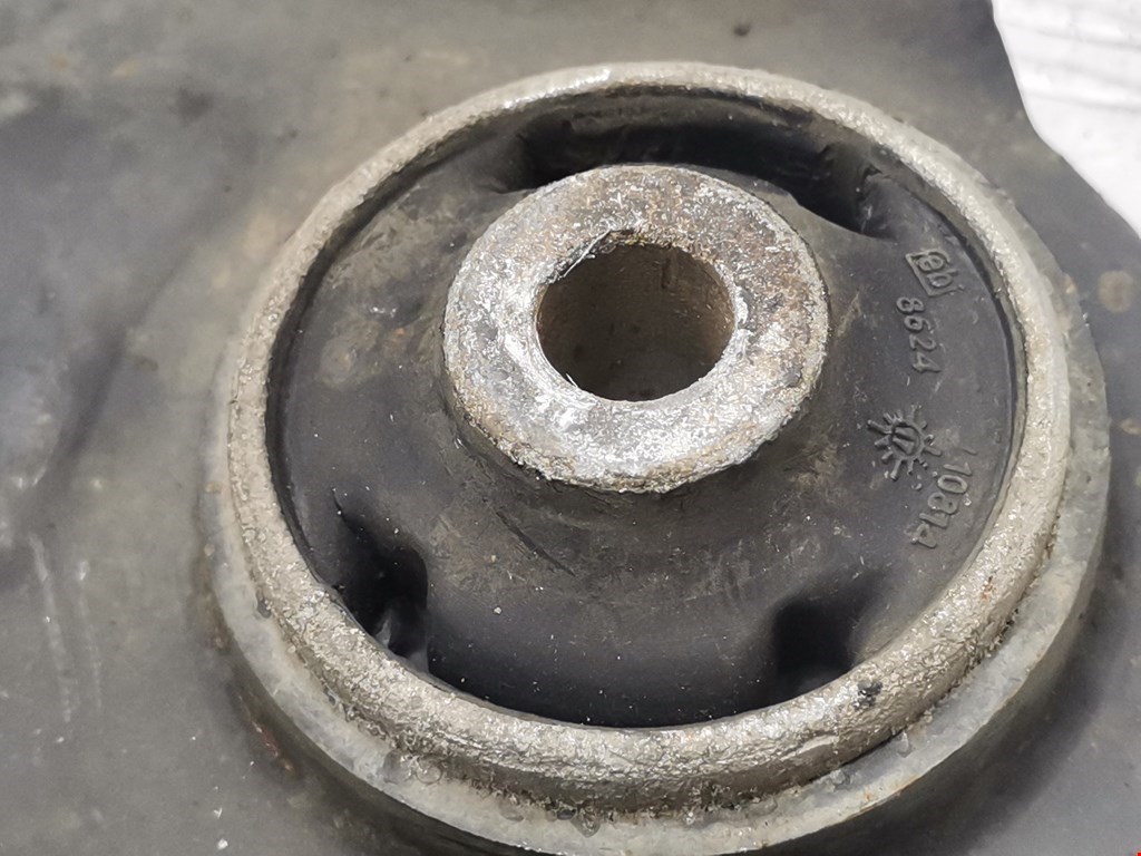 Рычаг передний правый SEAT Toledo 2012-2019