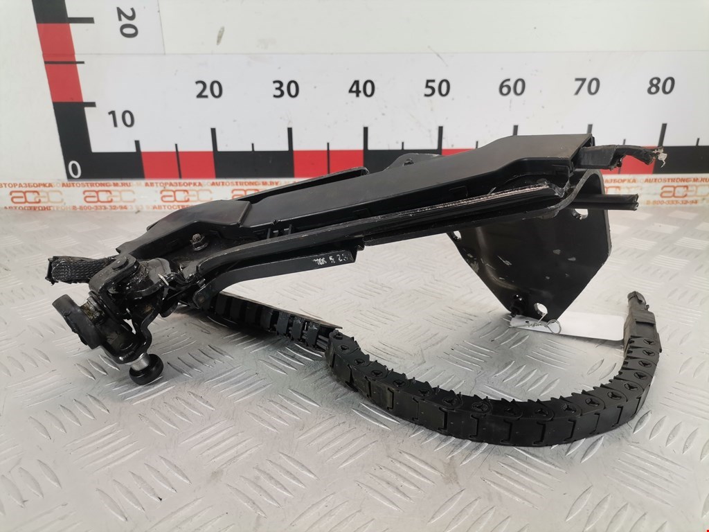 Ролик двери сдвижной (левый/правый средний верхний/нижний) KIA Carnival II 2006-2014