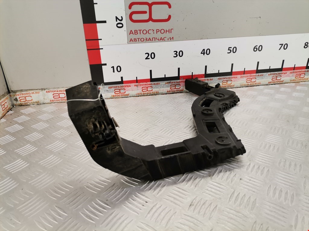 Кронштейн заднего бампера левый правый VOLKSWAGEN Sharan 2010-н.в.