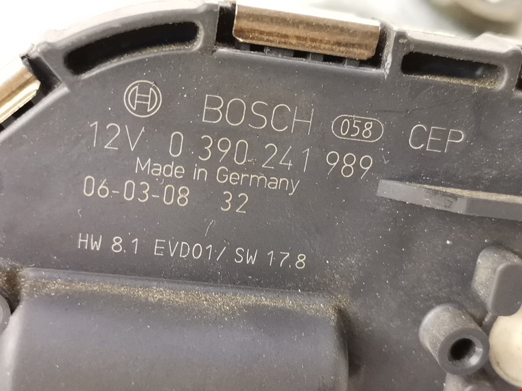 Моторчик стеклоочистителя передний SKODA Fabia MK2 5J 2007-2014