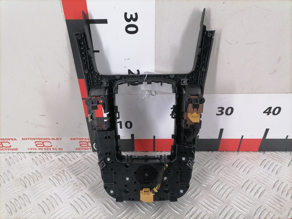 Блок мультимедиа AUDI A4 B8 2007-2015