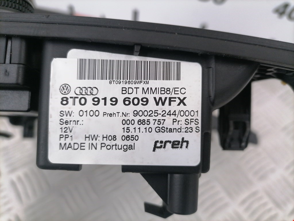 Блок мультимедиа AUDI A4 B8 2007-2015