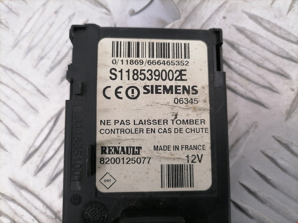 Замок зажигания RENAULT Megane II 2002-2009