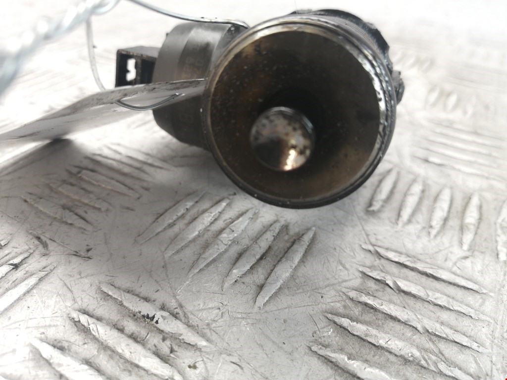 Форсунка дизельная электрическая VOLKSWAGEN Passat B6 2005-2011